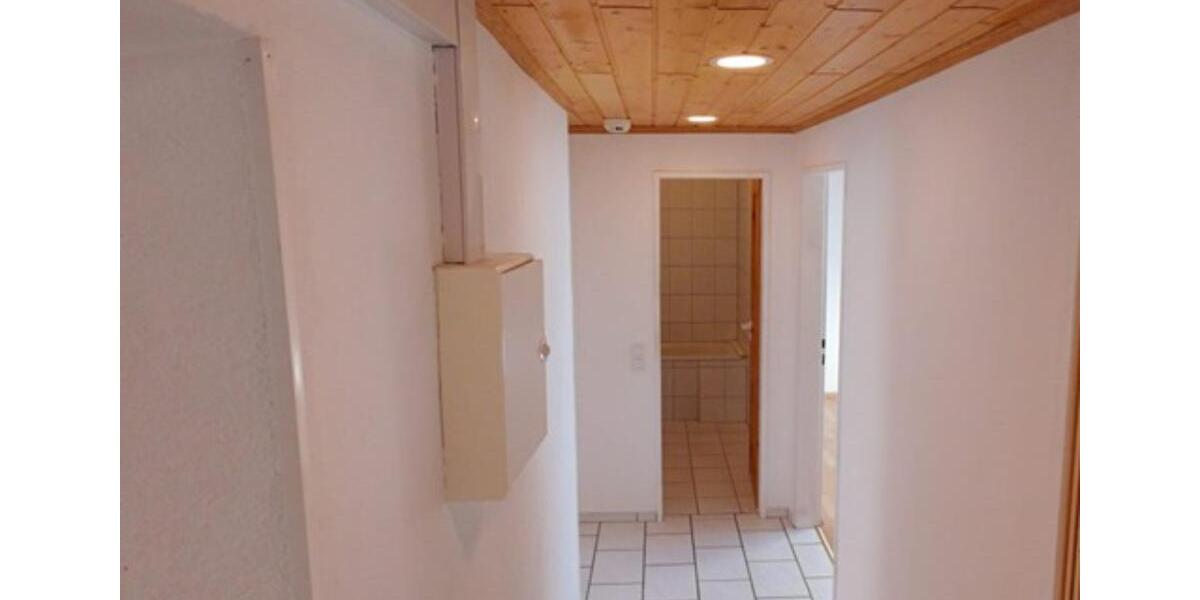 Dachgeschoßwohnung Maintal - 3 Zimmer, 62 m&sup2;, 198.000&euro; | Angebot:25411483