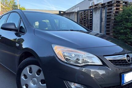 Opel Astra 189.000 km 4.790 &euro; Frankfurt am Main 60313