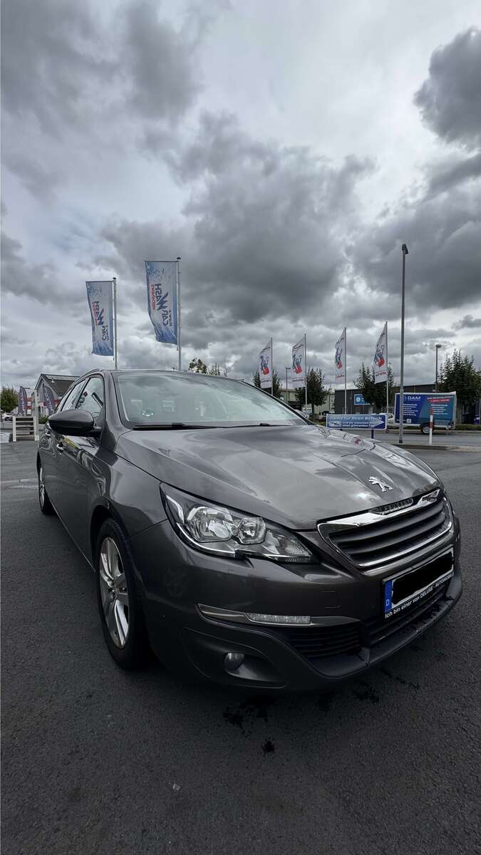 Peugeot 308 205.000 km 5.000 € Nidderau 61130