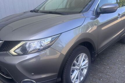 Nissan Qashqai 203.000 km 8.990 € Hanau 63452