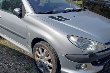 Peugeot 206 120.000 km 2.990 € Maintal 63477