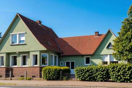Haus Erlensee - 7 Zimmer, 167 m&sup2;, 280.000&euro; | Angebot:25352984