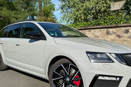 Skoda Octavia 91.000 km 20.200 &euro; Hanau 63456