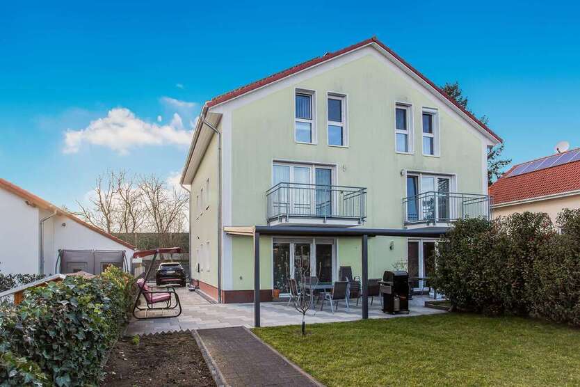 Haus zum Kaufen in Friedberg (Hessen) 659.000 € 140 m²