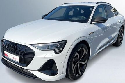 Audi e-tron 53.086 km 44.490 € Nidderau 61130