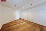 Saniertes Ladenlokal in Frankfurt-Rödelheim - perfekt für Büro, Atelier oder Studio