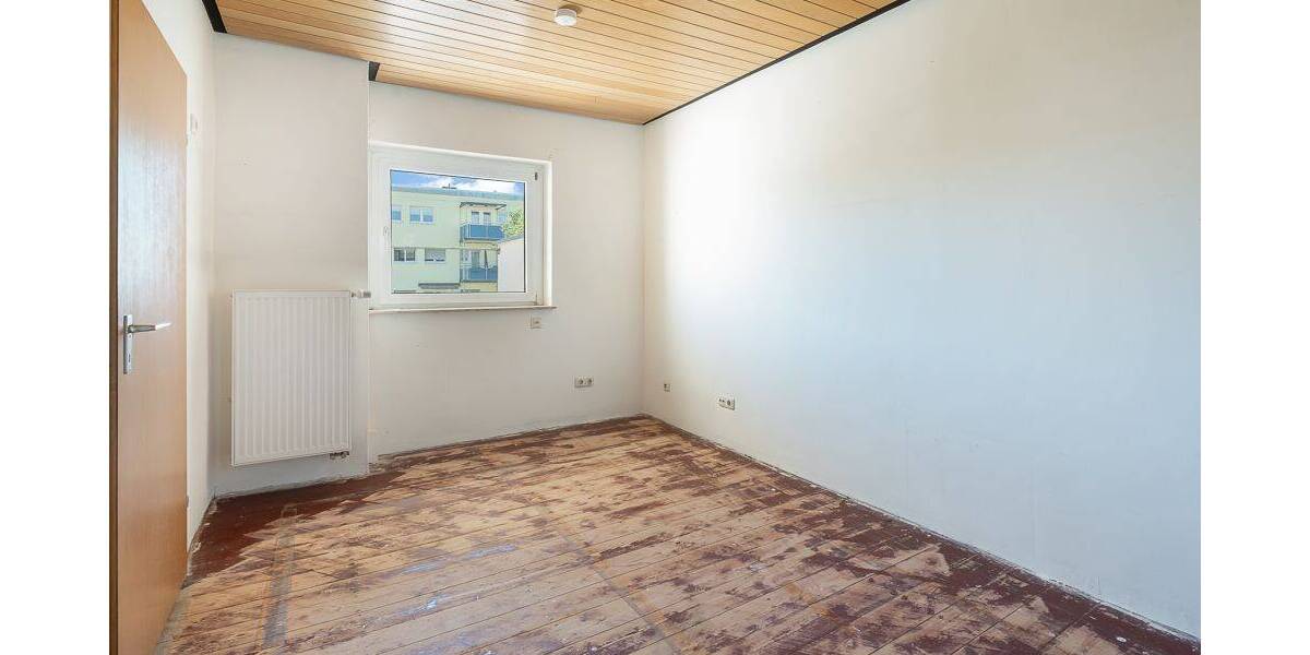 Reihenmittelhaus Frankfurt am Main Dornbusch - 4 Zimmer, 102 m&sup2;, 580.000&euro; | Angebot:26805151