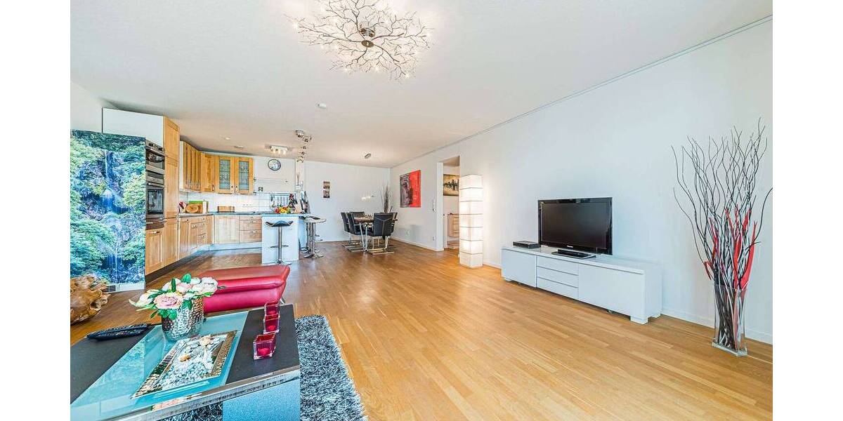 Etagenwohnung Offenbach am Main Bieberer Berg - 3 Zimmer, 112 m&sup2;, 2.200&euro; | Angebot:26388190