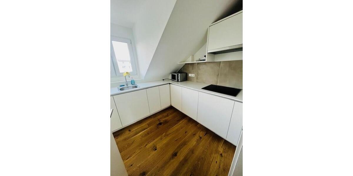 Dachgeschoßwohnung Offenbach am Main Hafen - 2 Zimmer, 46 m&sup2;, 850&euro; | Angebot:25757393