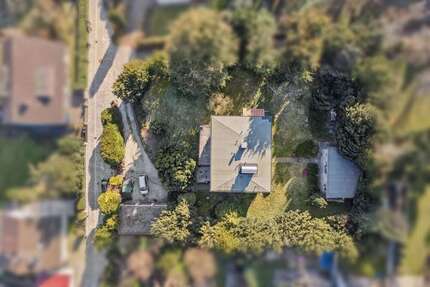 Grundstück zu verkaufen in Rosbach vor der Höhe 329.400 € 589 m²