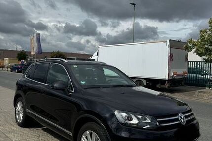VW Touareg 199.987 km 15.555 € Bad Homburg 61352
