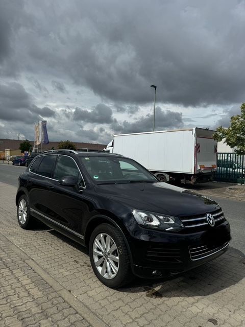 VW Touareg 199.987 km 15.555 € Bad Homburg 61352