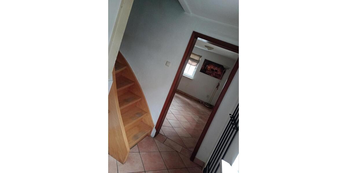 Einfamilienhaus Karben - 7 Zimmer, 125 m&sup2;, 239.000&euro; | Angebot:26841413