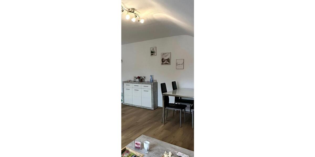 Dachgeschoßwohnung Dietzenbach - 3 Zimmer, 72 m&sup2;, 980&euro; | Angebot:25431427