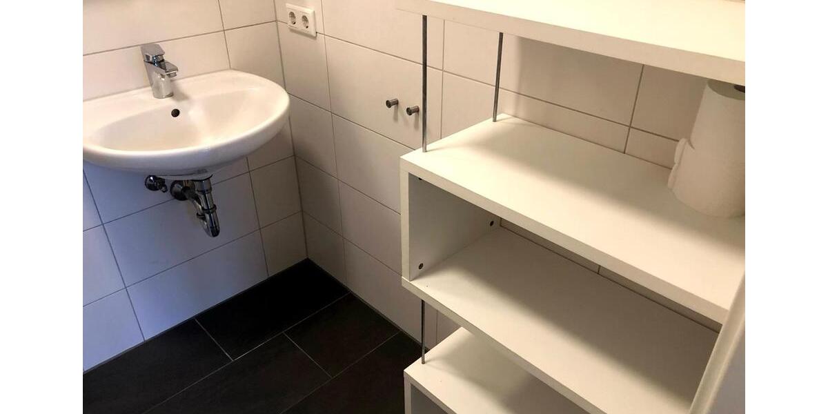 Etagenwohnung Aschaffenburg Damm - 1 Zimmer, 20 m&sup2;, 600&euro; | Angebot:26315213