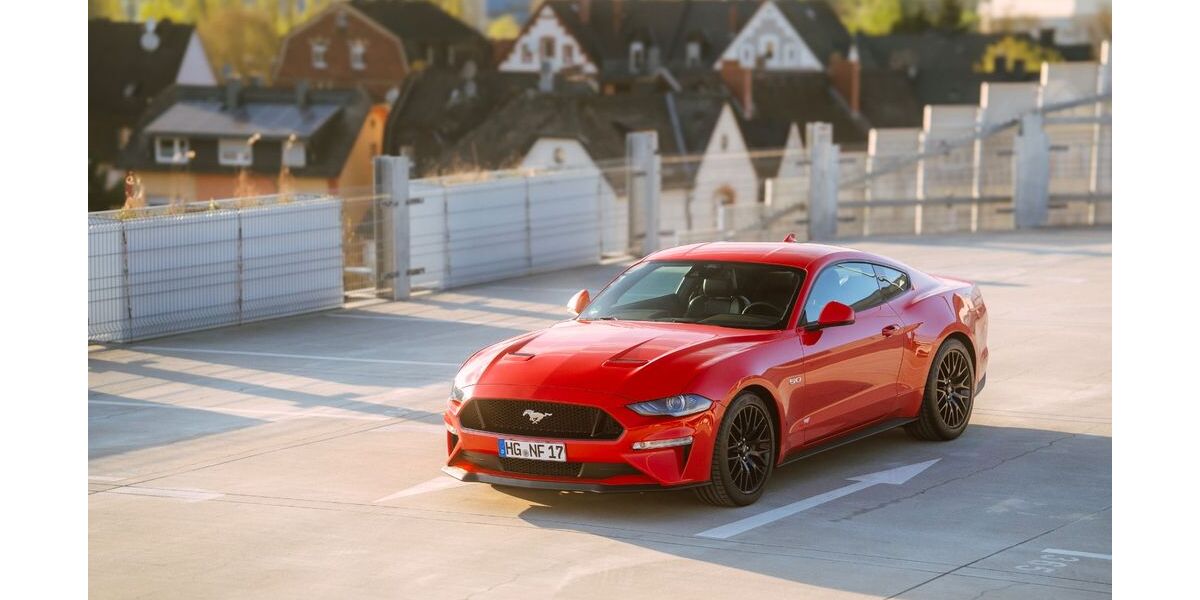 Ford Mustang 5.782 km 53.500 &euro; Friedrichsdorf 61381