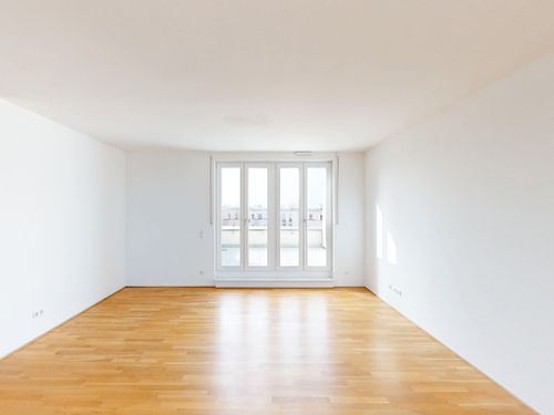 Einfamilienhaus Frankfurt am Main Nord-Ost - 4 Zimmer, 127 m&sup2;, 2.345&euro; | Angebot:25977952