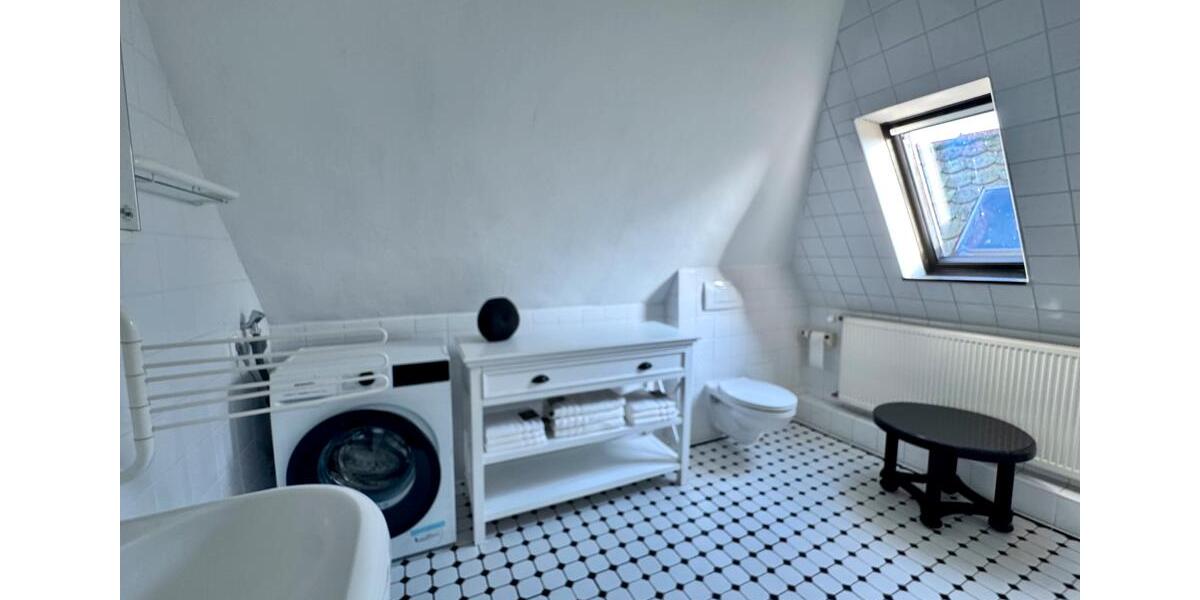 Etagenwohnung Oberursel (Taunus) - 2 Zimmer, 54 m&sup2;, 1.580&euro; | Angebot:24378830