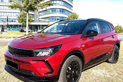 Opel Grandland (X) 16.500 km 21.750 &euro; Raunheim 65479