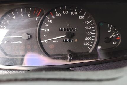 Opel Omega 163.000 km 2.100 € Frankfurt am Main 60386