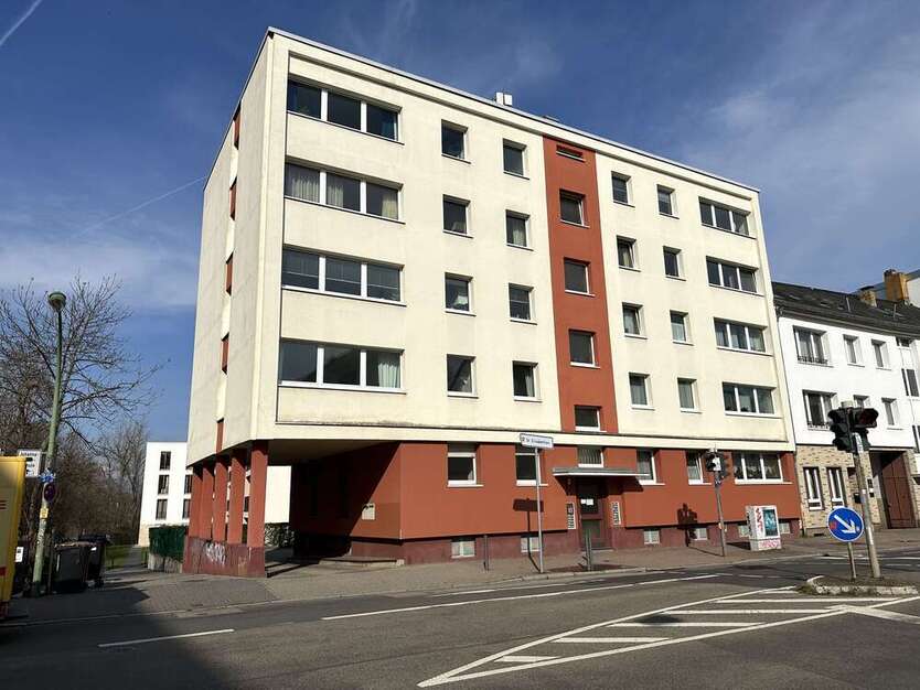Wohnung zum Mieten in Frankfurt am Main 550 € 29 m²