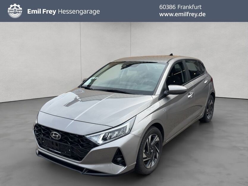 i20