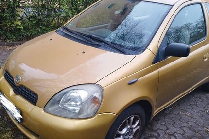 Toyota Yaris 200.000 km 1.299 &euro; Eschborn 65760