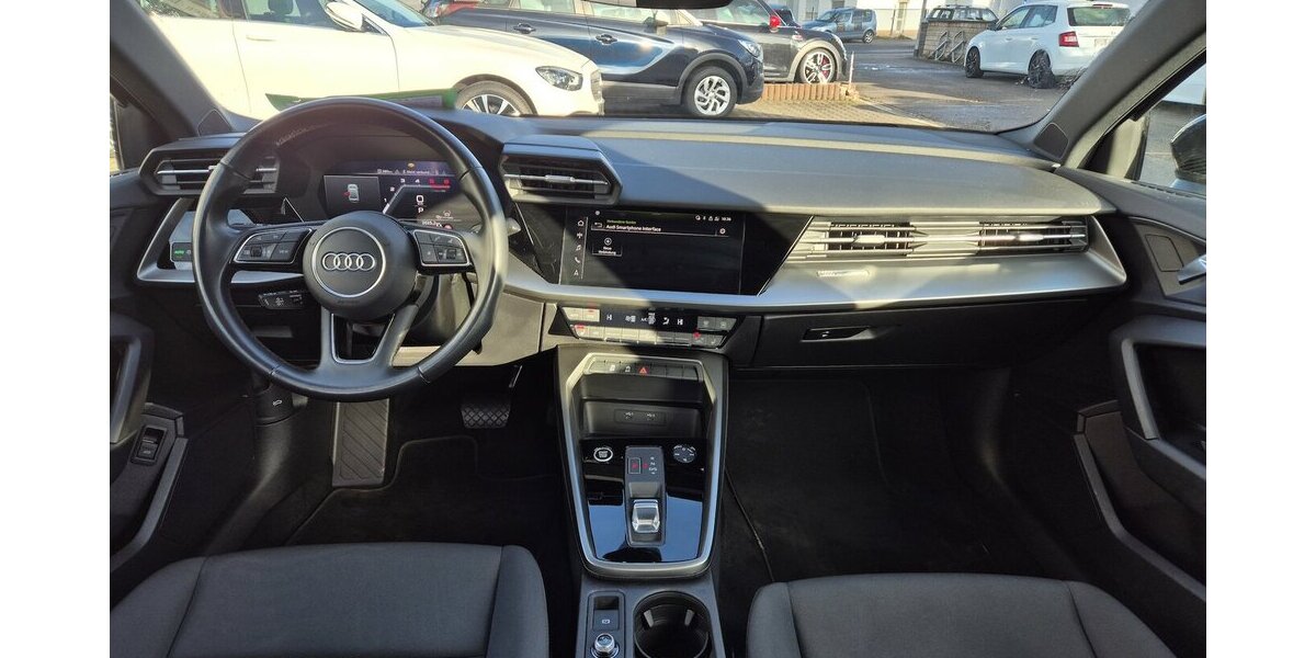 Audi A3 35 TDI advanced Navigation, AHK, AppleCarplay 69.827 km 21.900 &euro; Rodgau 63110