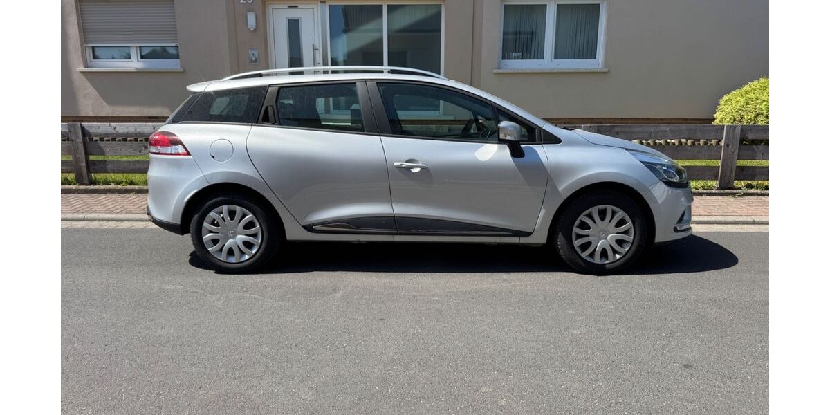 Renault Clio 9.396 km 12.900 &euro; Freigericht/ Somborn bei Frankfurt am Main 63579