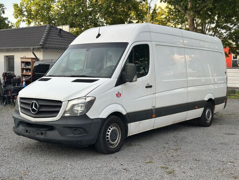 Mercedes-Benz Sprinter 270.000 km 9.990 € Darmstadt 64293