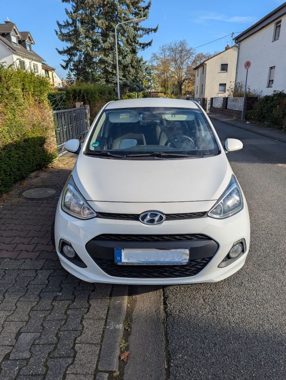 Hyundai i10 54.000 km 7.900 € Frankfurt 60529