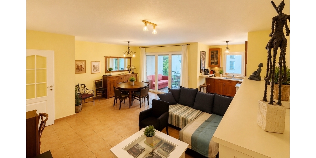 Großzügige 5-Zimmer-Wohnung mit zwei Balkonen, Aufzug und Tiefgarage in begehrter Lage am Rebstockpark - Etagenwohnung Frankfurt am Main Bockenheim | Angebot:26844880