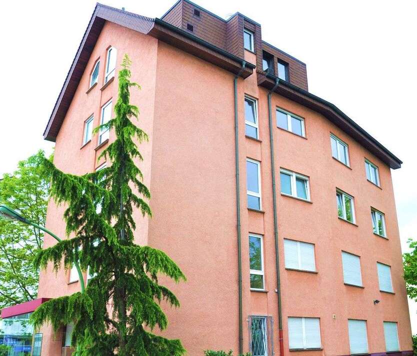 Wohnung zum Mieten in Frankfurt am Main 715 € 53 m²