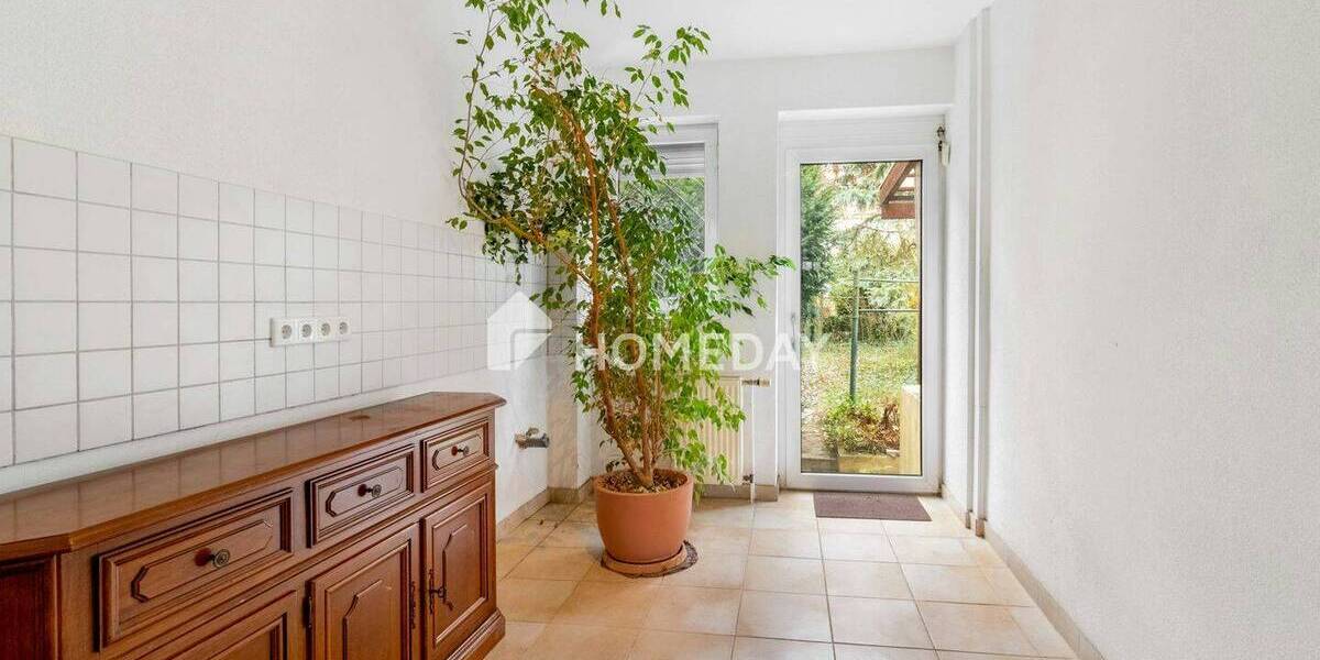 Reihenmittelhaus Frankfurt am Main Rödelheim - 6 Zimmer, 125 m&sup2;, 653.000&euro; | Angebot:26065455