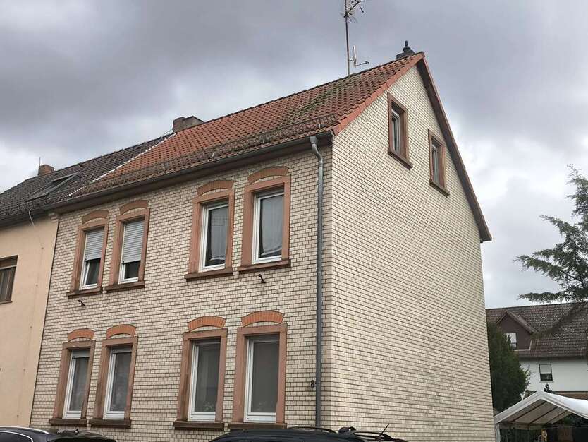 Haus zum Kaufen in Hessen - Großkrotzenburg 474.990 € 115 m²