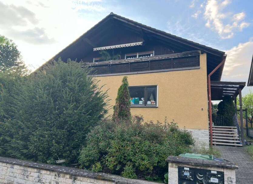 Haus zum Kaufen in Wachenbuchen 540.000 € 280 m²