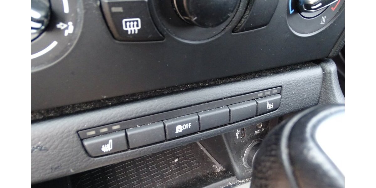 BMW X1 1.8l i sDrive, Steptronic, Sitzheizung, PDC hin 154.921 km 8.790 &euro; Rodgau 63110