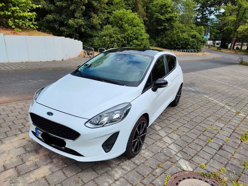 Ford Fiesta 56.500 km 9.999 € Kronberg 61476