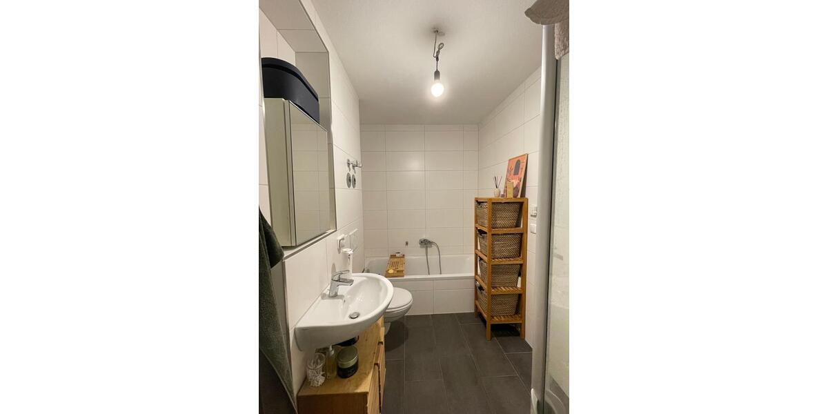 Etagenwohnung Offenbach am Main Hafen - 2 Zimmer, 59 m&sup2;, 890&euro; | Angebot:26196694