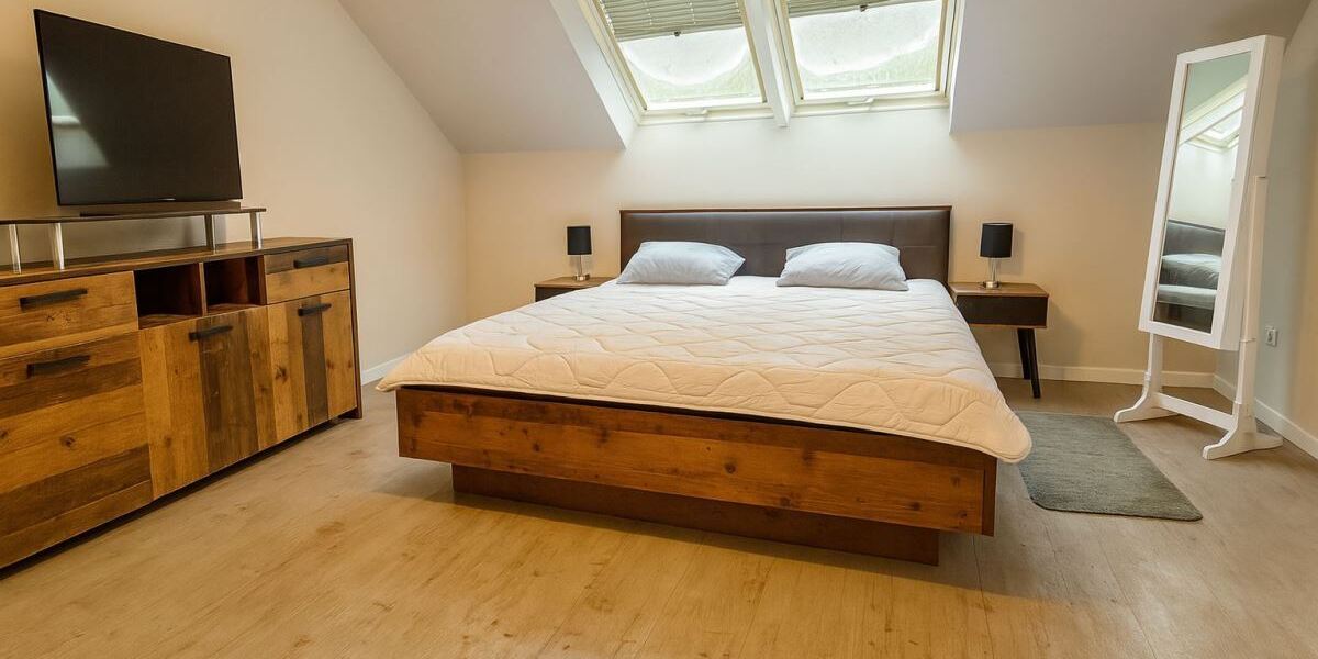 Neu-Isenburg-Buchenbusch: Mehrgenerationenhaus mit Traumgrundstück am Waldrand! - Zweifamilienhaus Neu-Isenburg Isenburg | Angebot:25264725