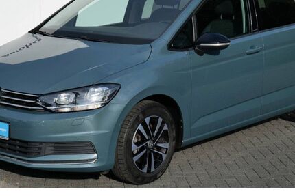 VW Touran 42.365 km 26.990 € Nidderau 61130