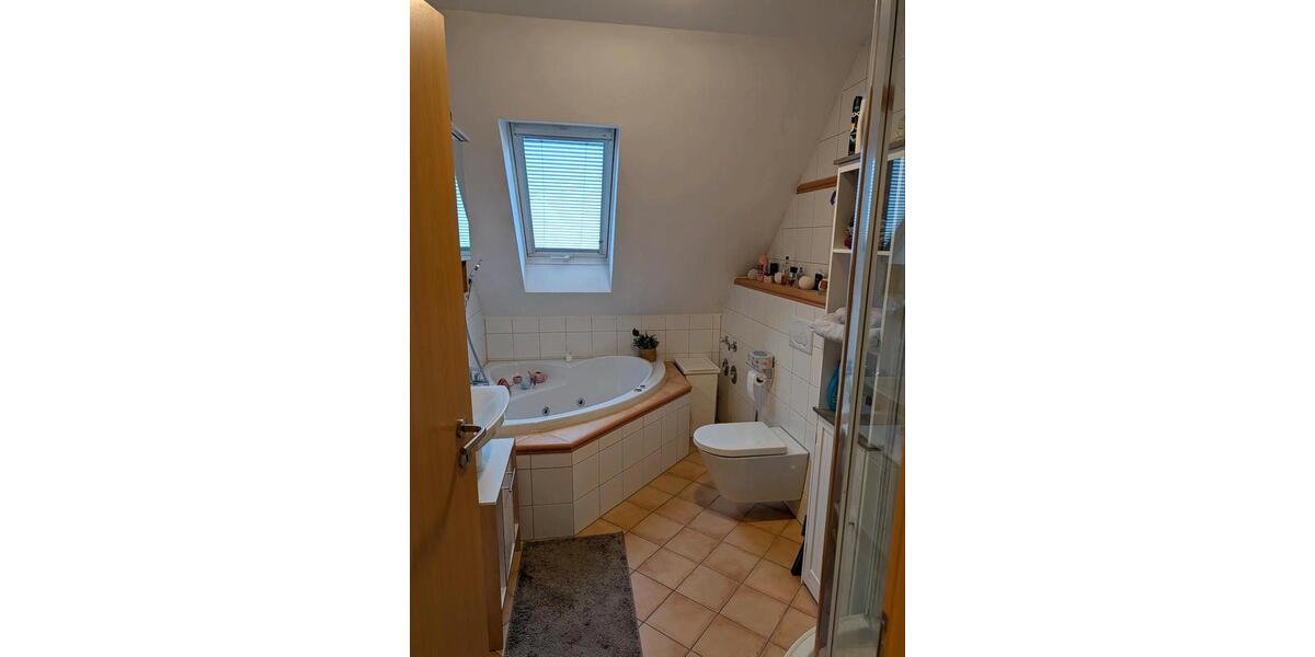 Schöne gepflegte 3 Zimmer Eigentumswohnung in Glattbach 3 zimmer