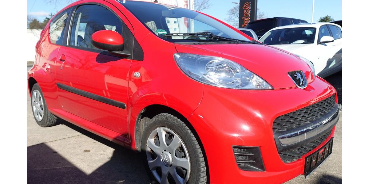 Peugeot 107 99.000 km 2.490 &euro; Mainaschaff 63814