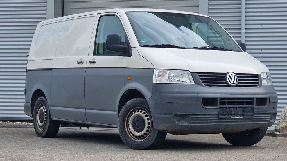VW T5 Transporter 242.000 km 9.000 € Friedrichsdorf (10 Min. nördlich von Frankfurt/M) 61381