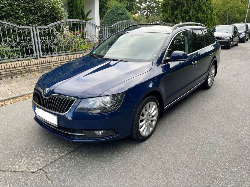Skoda Superb 320.000 km 5.500 € Weiterstadt 64331