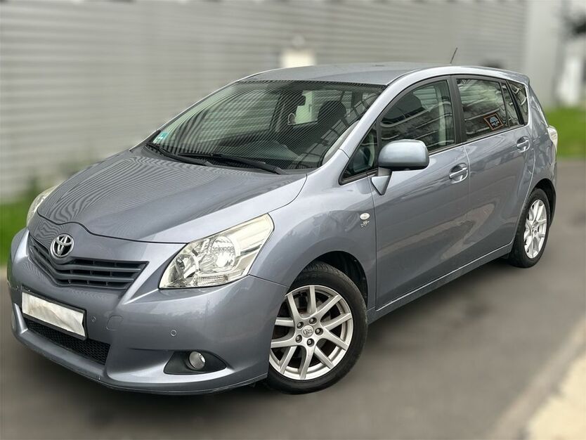 Toyota Verso 260.000 km 4.400 € Frankfurt am Main 60594