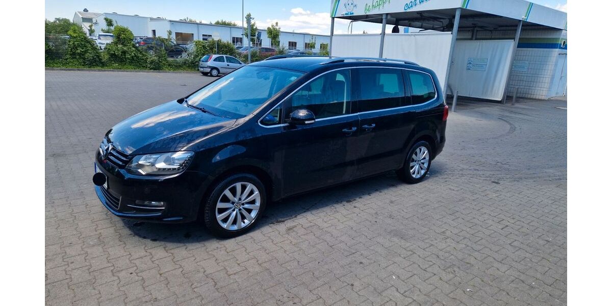 VW Sharan 211.000 km 10.900 &euro; Rüsselsheim 65428