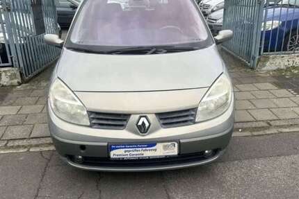 Renault Scenic 196.500 km 1.699 &euro; Mühlheim am Main 63165
