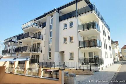 Erstbezug Luxuriöse Penthousewohnung mit 5 Zimmern, 2 Terrassen, Fußbodenheizung und eigenem Aufzug 5 zimmer