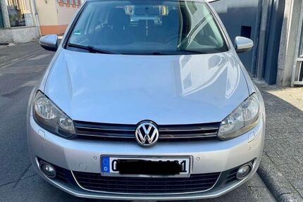 VW Golf 193.000 km 7.990 &euro; Offenbach 63073